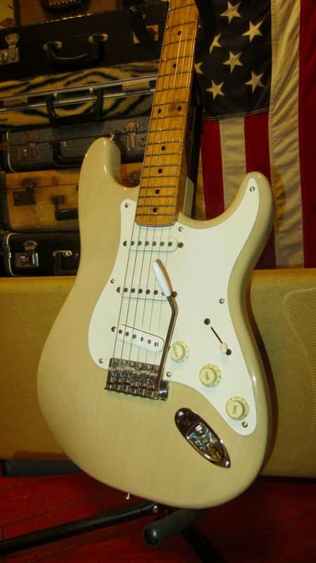 1994 Fender Custom Shop '54 Stratocaster Blonde w/ Certificate, Papers & Original Case image 1