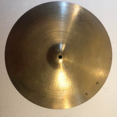 Beautiful, light weight 16” Zildjian Avedis 1960’’s crash cymbal image 1