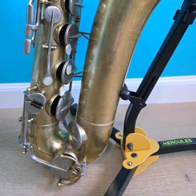 Martin Committee II Tenor Sax 1941 - Brass image 5