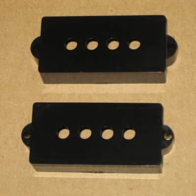 new + packaging (covers have some manufacturing imperfections) Allparts PC 0951-023 Black Pickup Cover Set (two individua covers) for Precision Bass / for P Bass - black, plastic, PC-0951-023 (never used, packaging opened to examine condition of covers) image 7