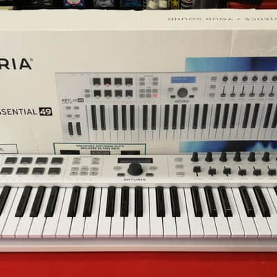Arturia Keylab Essential 49