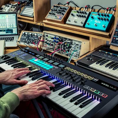 49-key MIDI and CV-Equipped Keyboard Controller image 2