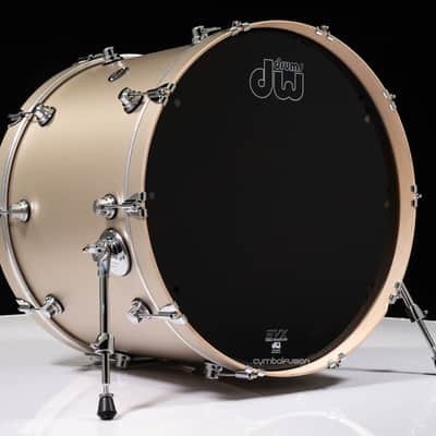 DW Performance Series 18x24 Kick Drum - Gold Mist image 2