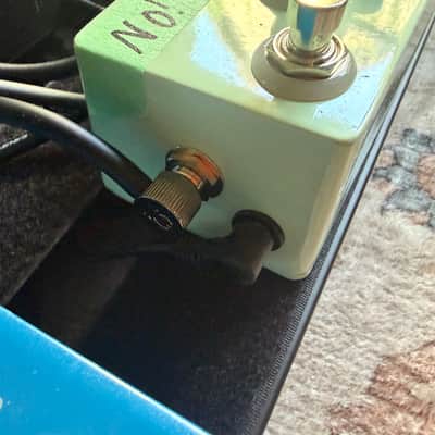 Patina Pedals 9 Chanel 2015 - Sea Foam Green Gloss image 4