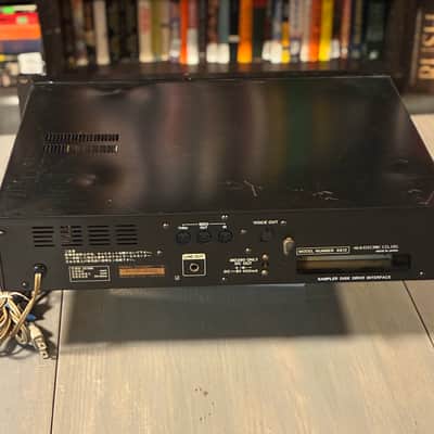 Akai S612 MIDI Digital Sampler 1985 - Black image 5