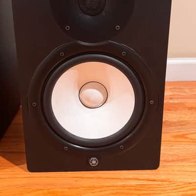 Yamaha HS8 Powered Studio Monitor (Pair) 2015 - Present - Black image 2