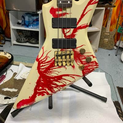 Aria pro  ZZ  B custom  1980’S Blood splatter image 1