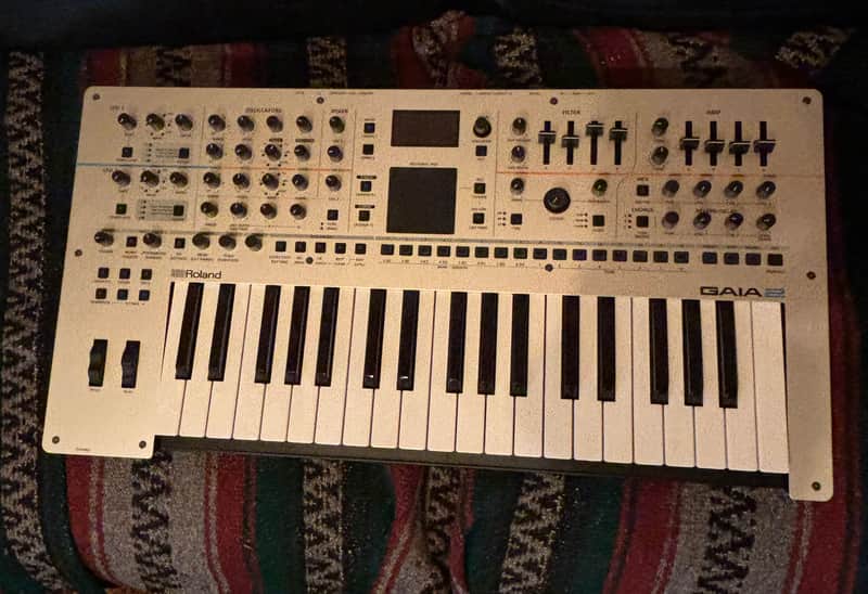 Roland Gaia 2 37-Key 22-Voice Synthesizer 2023 - Present - Silver image 1
