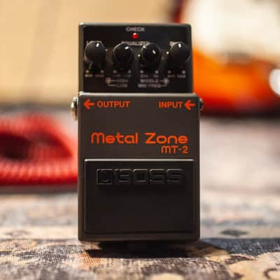 Boss MT-2 Metal Zone Guitar Effects Pedal image 5