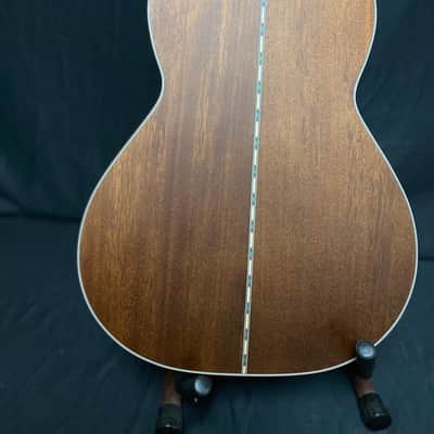 Fender Paramount PS-220E image 11