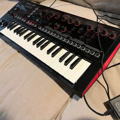 Roland JD-Xi 37-Key Analog/Digital Crossover Synthesizer 2015 - Present - Black image 4