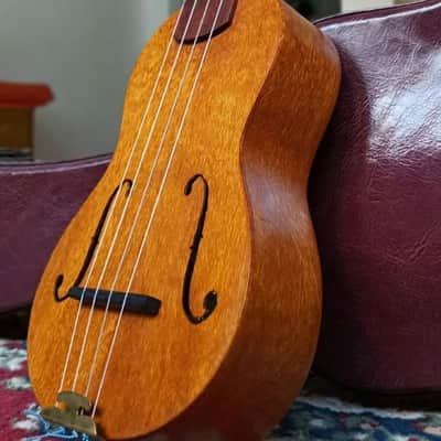 Ukulele soprano violin 2021 naranja image 4