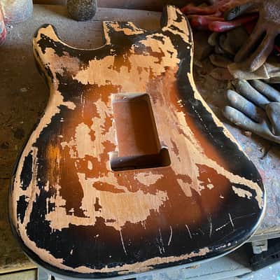Stratocaster Body - 2 tone Sunburst - Super Heavy Relic - 100% handcrafted in Italy - Alder image 9