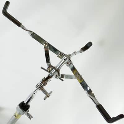 Vic Firth Snare Drum Stand Single-Braced Chrome Vintage Pearl Tripod Base image 6