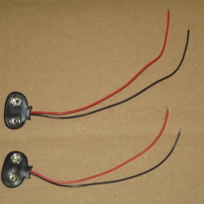 3 used genuine BOSS older battery clips (1 GRAY, early 1980s / 2 BLACK - one late from 1980s, other from 1990s) (NO pedals) - also including 2 new NON Boss battery clips, 2 extra wires, 2 pieces heat shrink tubing (AS IS / FINAL SALE- read description) image 22