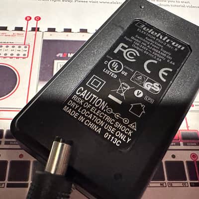Elektron Machinedrum SPS-1UW+ MKII 2010s - Silver image 14
