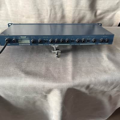 BTS DFX-512 dual digital signal processor effects rack image 2
