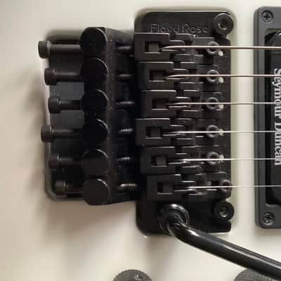 Jackson USA Select Series KV2 King V 2003 - 2015 - Snow White image 6