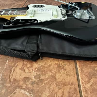 Fender MIJ Traditional II '60s Jaguar 2026 - Black image 19