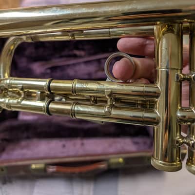 Olds Rafael Mendez Trumpet 1960 - Laquer image 10
