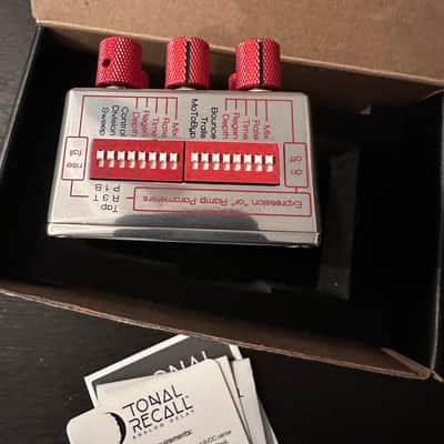 Chase Bliss Audio Tonal Recall RKM Red Knob Mod Analog Delay 2017 - 2018 - Graphic with Red Knobs image 4