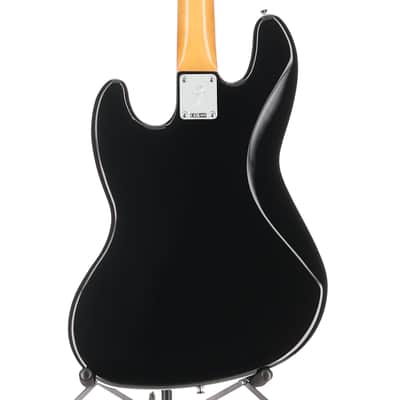Fender Certified Pre-Owned Vintera III Early '70s Jazz Bass, Rosewood Fingerboard, Black (S3) (28427) image 2