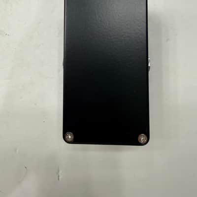 Mr. Black Tunnelworm Through Zero Flanger Tunnel Worm Guitar Effect Pedal + Box image 7