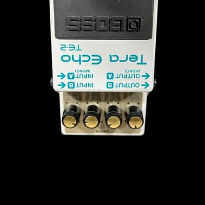 Boss TE-2 Tera Echo -x9758 image 1