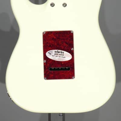Schecter MV-6 2024 - Olympic White image 3