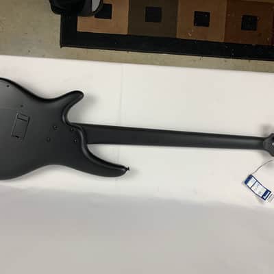 Ibanez SRMS625EX Iron Label Multi-Scale 5-String Bass Guitar Black Flat B-Stock image 19