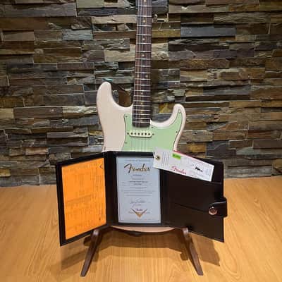 Fender Custom Shop Late '62 Stratocaster Relic/CC - Super Faded Aged Shell Pink image 2