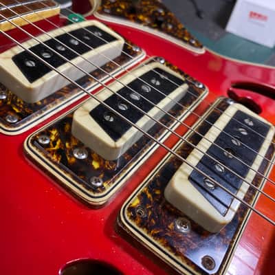 1960's Univox Three Pickup Hollow Body - MIJ - Includes Chipboard Case! image 10