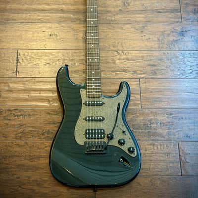Squier FSR Bullet Stratocaster HT HSS 2016 - Black Metallic image 1