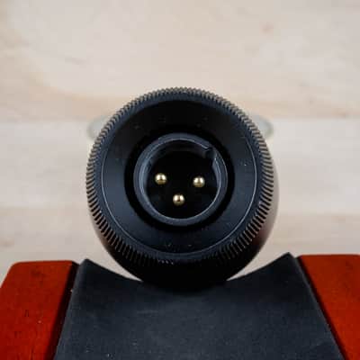 AKG P120 General-Purpose Medium Diaphragm Cardioid Condenser Microphone Black image 8