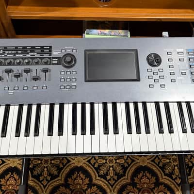 Yamaha Montage 7 Flagship Synthesizer 2019 - Present - Black