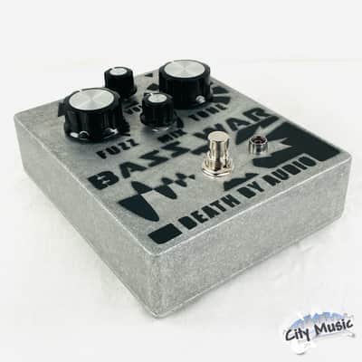 Used Death By Audio Bass War Fuzz Guitar Effects Pedal ♫ image 2