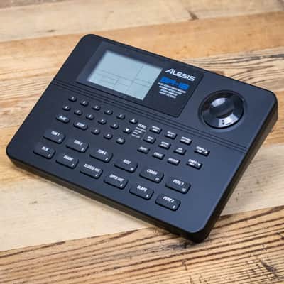 Alesis SR-16 Drum Machine with Power Supply SR16 MIDI Rhythm Beat U284483 image 5