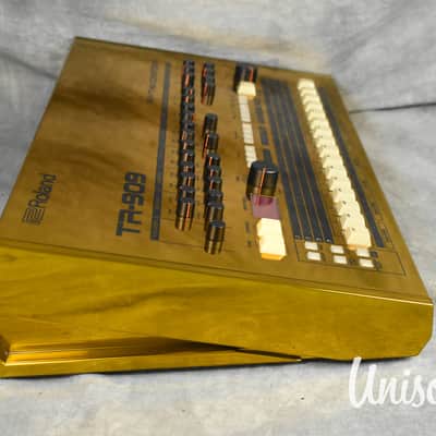 Roland TR-909 Rhythm Composer Rare Gold Edition in Near Mint Condition image 9