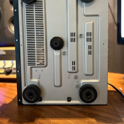 Yamaha RX-A700 AVENTAGE 7.1-Channel A/V Receiver image 4