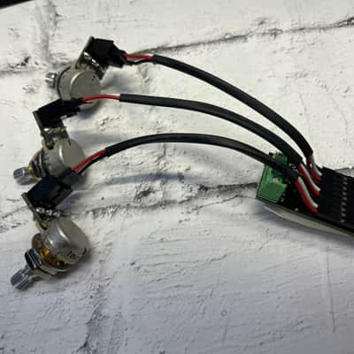 Darkglass Electronics Tone Capsule 2.0 Onboard Preamp image 3