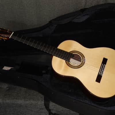 FABULOUS "EL VITO" CONCERT RS - CUSTOM MADE - TORRES STYLE CLASSICAL GUITAR - SPRUCE/INDIAN ROSEWOOD image 25