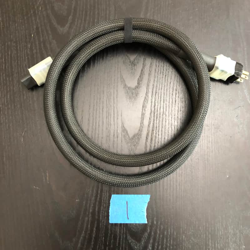 Virtual Dynamics Power Three Handmade power cable mains IEC 6' image 1