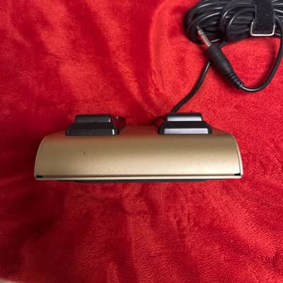 Behringer FS112T Footswitch 2010s - Gold image 7