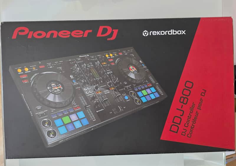 Pioneer DDJ-800 2-Channel Rekordbox DJ Controller image 1