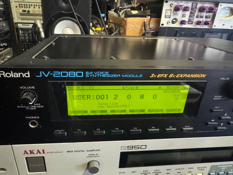 Roland JV-2080 64-Voice Synthesizer Module | Reverb