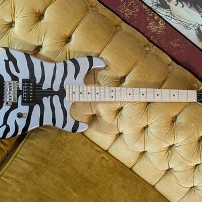 Charvel SUPER-STOCK SD1 H 2PT M 2024 - Silver Bengal image 2