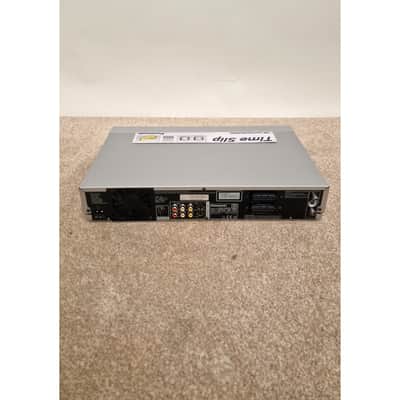 Panasonic DMR-E50 - DVD Player - Like New w/ Original Box image 8