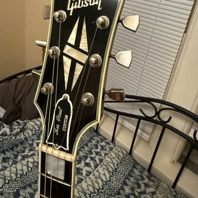 Gibson Les Paul Classic Custom w/ Stinger image 10