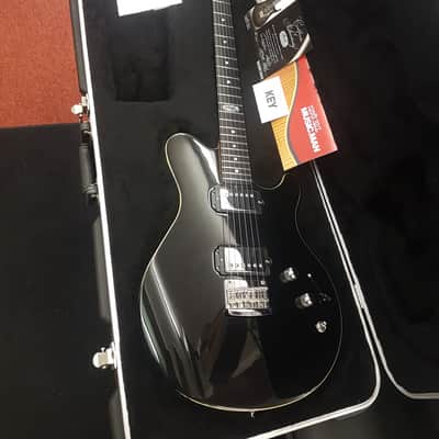 Ernie Ball Music Man Reflex family reserve with hardcase - Black image 1