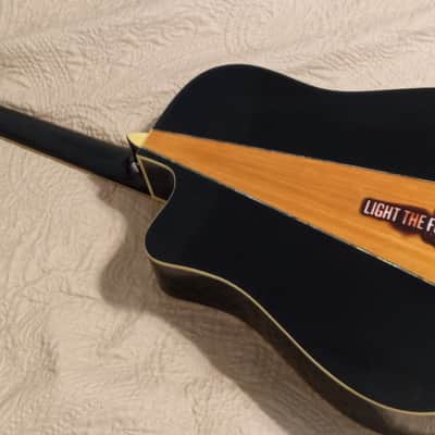 Keith Urban 'Light The Fuse' 2014 Teal Burst Acoustic Electric Excellent Condition. image 8
